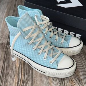 Converse Women's Light Blue High-Top Sneakers sz 6 CTAS lift hi NEW in box